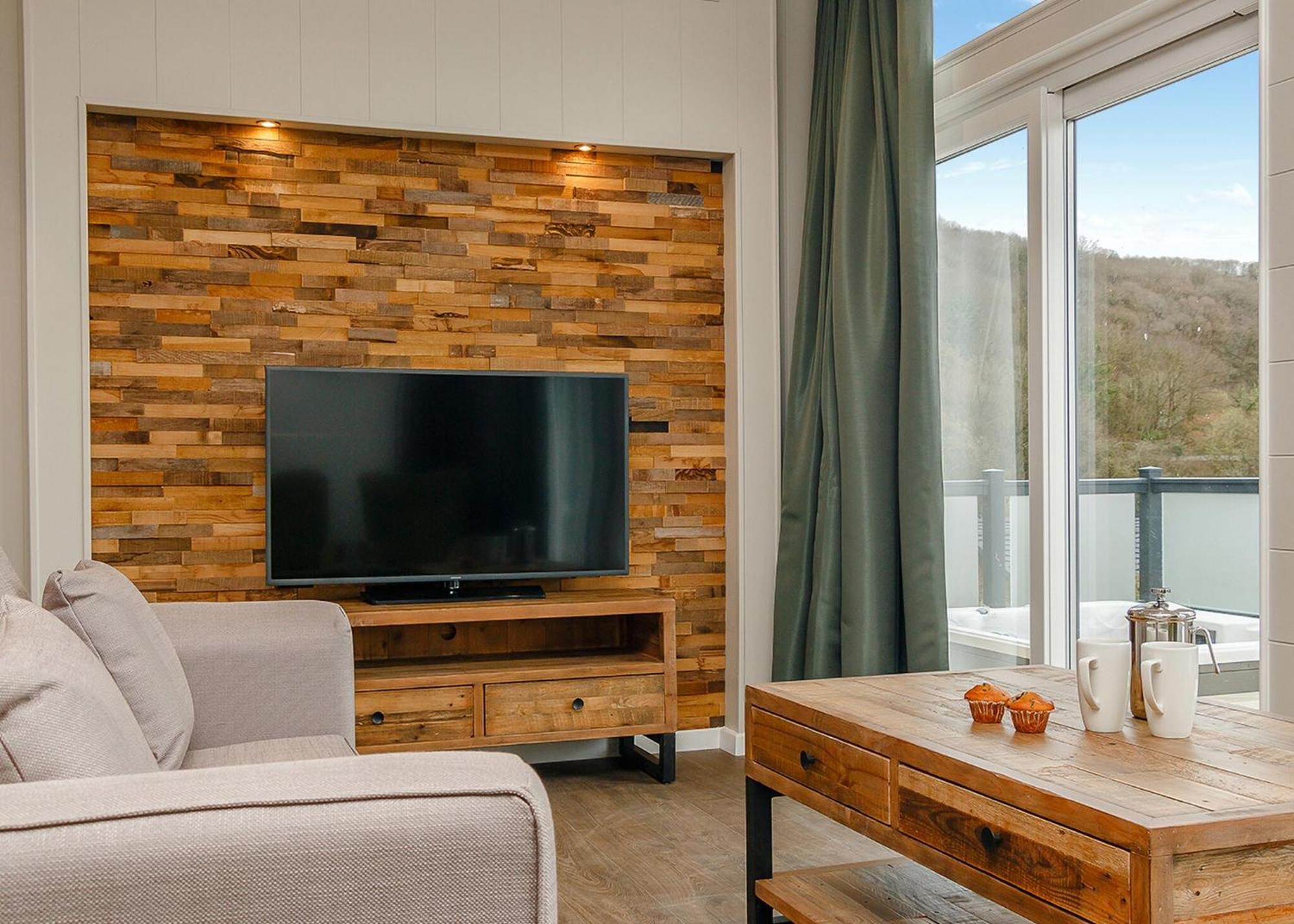 Cheddar Woods Resort And Spa Bagian luar foto
